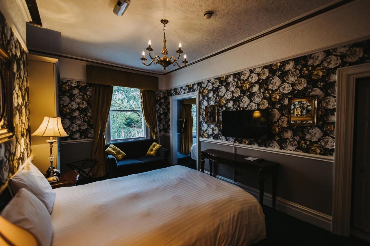 Brook Hall Hotel Childer Thornton Bagian luar foto