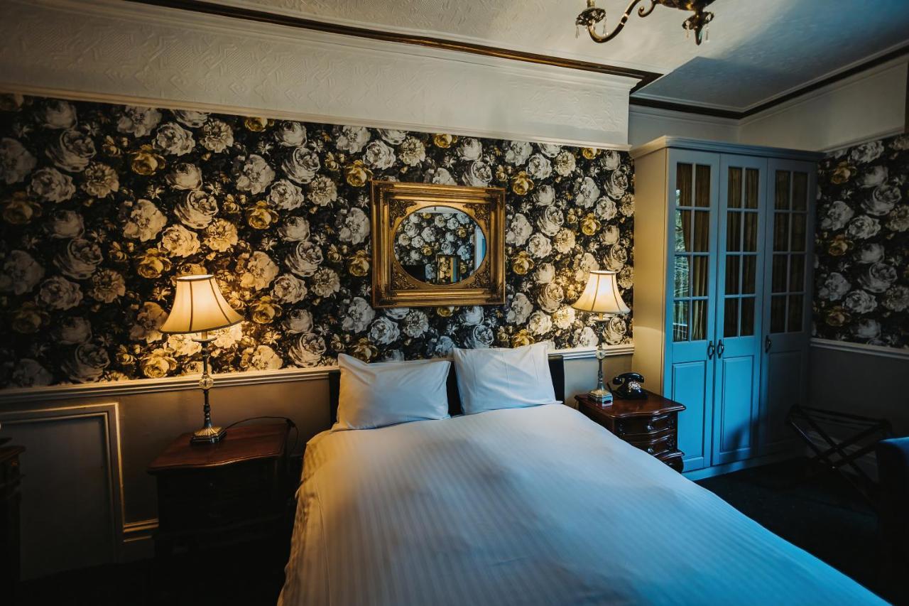 Brook Hall Hotel Childer Thornton Bagian luar foto