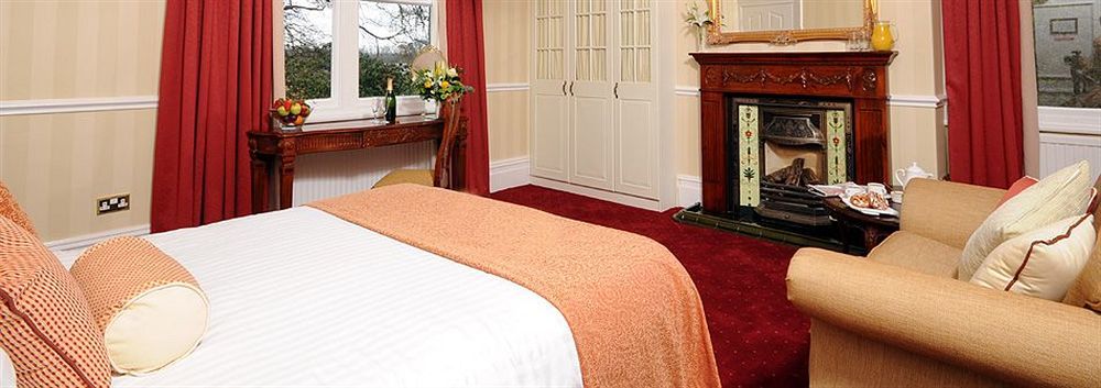 Brook Hall Hotel Childer Thornton Bagian luar foto