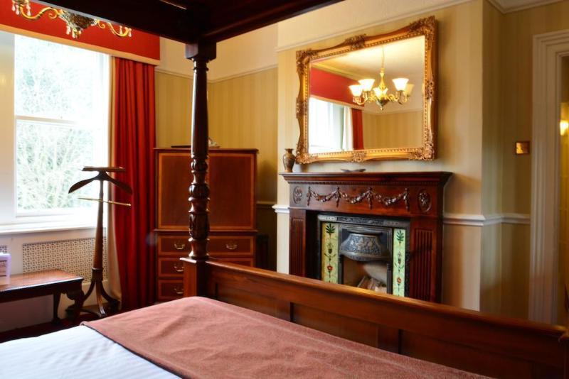Brook Hall Hotel Childer Thornton Bagian luar foto